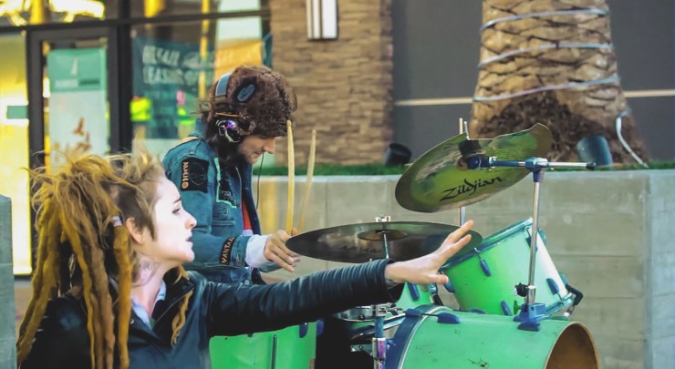 vantana row band live drummer fur hat female vocailst 4